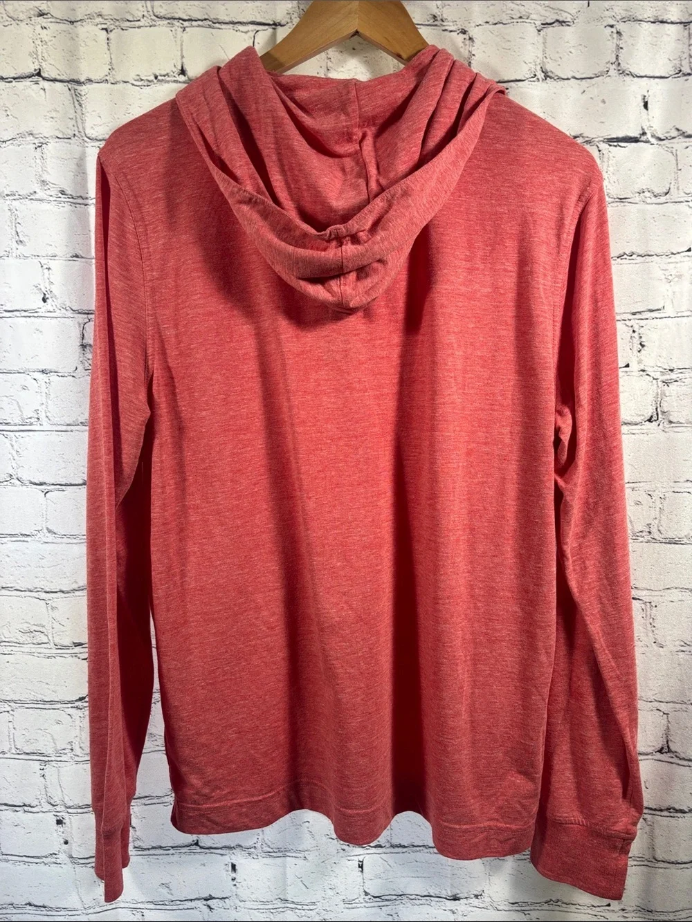 Banana Republic Men’s Heathered Coral Hooded Henley